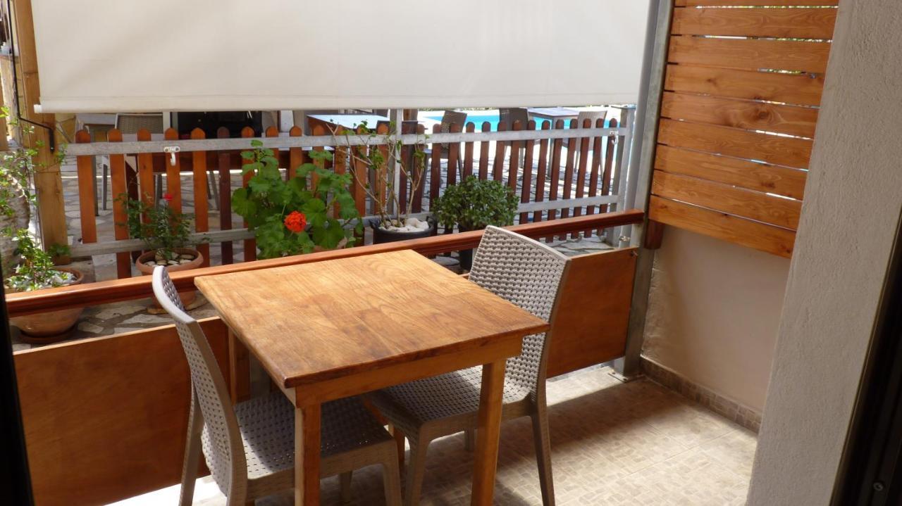 מיקרוס גיאלוס Apagio Apartments מראה חיצוני תמונה