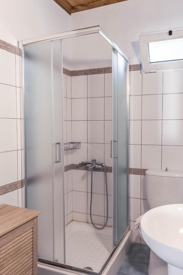 מיקרוס גיאלוס Apagio Apartments מראה חיצוני תמונה